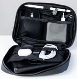 Tech Organizer mit USB-C Anschluss von Onemate